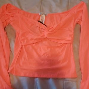 BRAND NEW FASHION NOVA LISTEN TO ME TOP